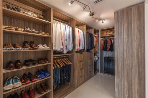 Copropriété à vendre à Miami, Floride: 2 chambres, 135.64 m2 № 1998307 - photo 10