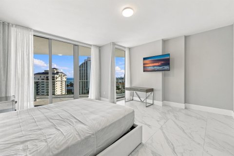 Condo in Fort Lauderdale, Florida, 3 bedrooms  № 2422972 - photo 30