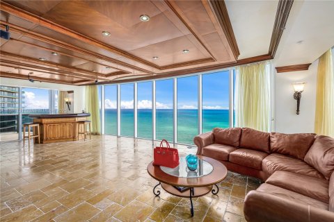 Condo in Sunny Isles Beach, Florida, 4 bedrooms  № 1862114 - photo 6