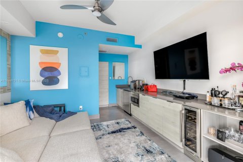 Condo in Sunny Isles Beach, Florida, 4 bedrooms  № 1862114 - photo 30