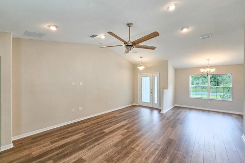 House in Palm Coast, Florida 3 bedrooms, 148.64 sq.m. № 1914302 - photo 7