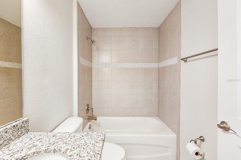 House in Palm Coast, Florida 3 bedrooms, 148.64 sq.m. № 1914302 - photo 29