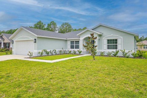 House in Palm Coast, Florida 3 bedrooms, 148.64 sq.m. № 1914302 - photo 2