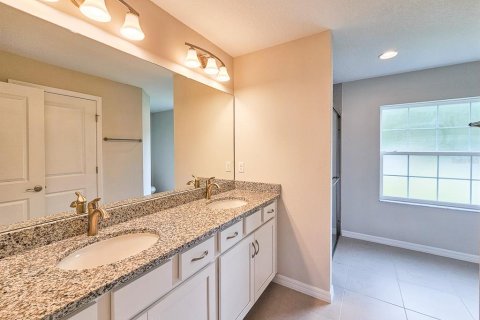 House in Palm Coast, Florida 3 bedrooms, 148.64 sq.m. № 1914302 - photo 22