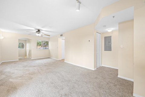 Copropriété à louer à Hypoluxo, Floride: 2 chambres, 106.56 m2 № 2305330 - photo 9