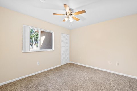 Copropriété à louer à Hypoluxo, Floride: 2 chambres, 106.56 m2 № 2305330 - photo 23