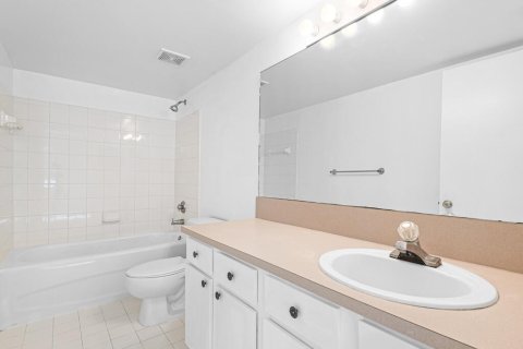 Copropriété à louer à Hypoluxo, Floride: 2 chambres, 106.56 m2 № 2305330 - photo 21