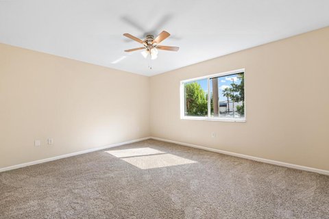 Copropriété à louer à Hypoluxo, Floride: 2 chambres, 106.56 m2 № 2305330 - photo 16