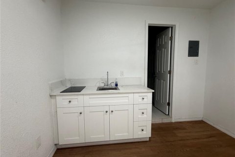 Casa en alquiler en DeLand, Florida, 3 dormitorios, 101.45 m2 № 2223282 - foto 20