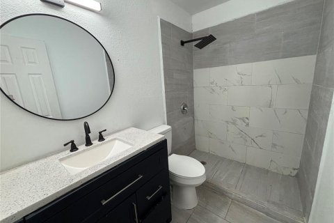 Villa ou maison à louer à DeLand, Floride: 3 chambres, 101.45 m2 № 2223282 - photo 10
