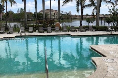 Condominio en alquiler en West Palm Beach, Florida, 1 dormitorio, 70.61 m2 № 2077544 - foto 5