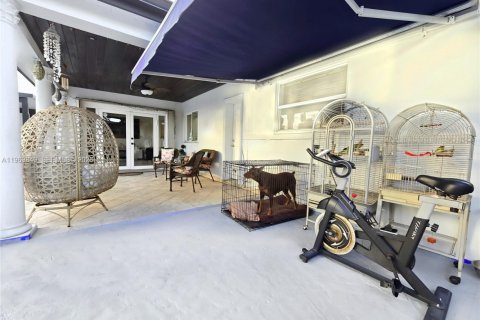 Купить виллу или дом в Пемброк-Пайнс, Флорида 4 спальни, 150.87м2, № 2079261 - фото 7