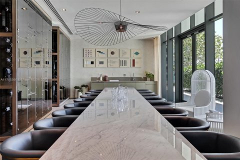 Condo in Miami, Florida, 2 bedrooms  № 1860242 - photo 18
