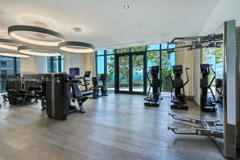 Condo in Miami, Florida, 2 bedrooms  № 1860242 - photo 19