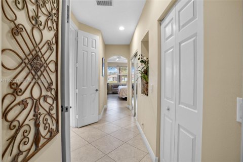 Villa ou maison à vendre à Lake Worth, Floride: 3 chambres, 231.05 m2 № 2008906 - photo 25