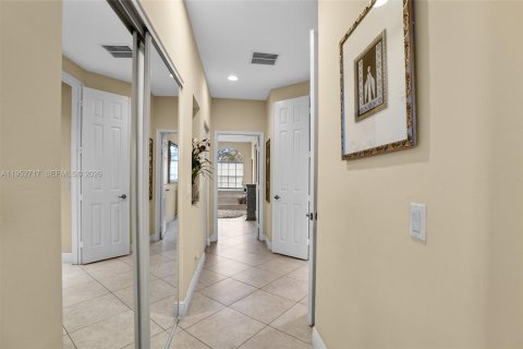 Villa ou maison à vendre à Lake Worth, Floride: 3 chambres, 231.05 m2 № 2008906 - photo 29