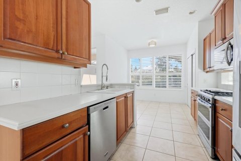 House in Sarasota, Florida 3 bedrooms, 183.3 sq.m. № 2314911 - photo 16