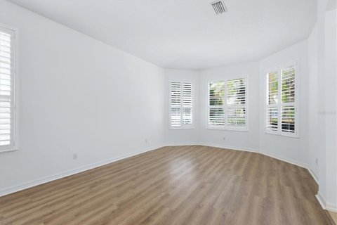 House in Sarasota, Florida 3 bedrooms, 183.3 sq.m. № 2314911 - photo 9