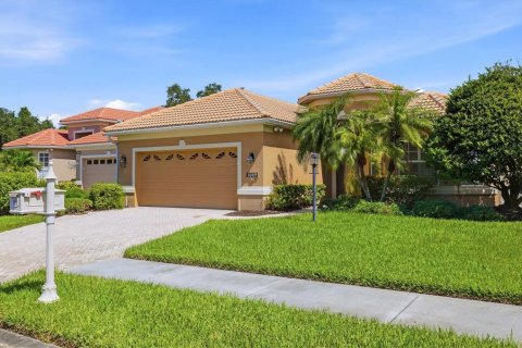 House in Sarasota, Florida 3 bedrooms, 183.3 sq.m. № 2314911 - photo 3