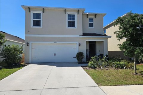 House in Davenport, Florida 5 bedrooms, 234.3 sq.m. № 1722687 - photo 3