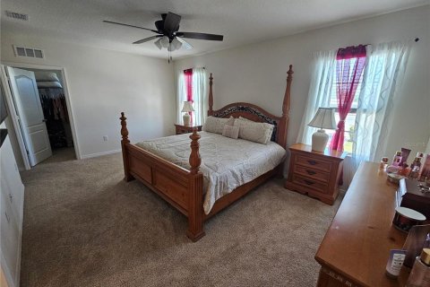 House in Davenport, Florida 5 bedrooms, 234.3 sq.m. № 1722687 - photo 30