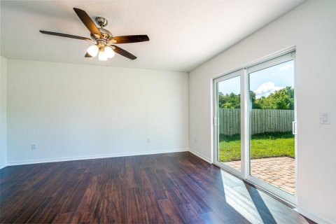 Villa ou maison à vendre à Port St. Lucie, Floride: 4 chambres, 142.42 m2 № 2146758 - photo 7