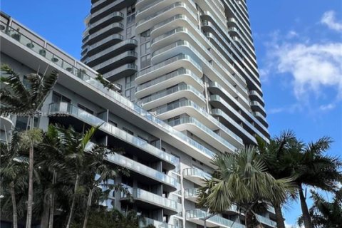 Condo in Miami, Florida, 1 bedroom  № 2001951