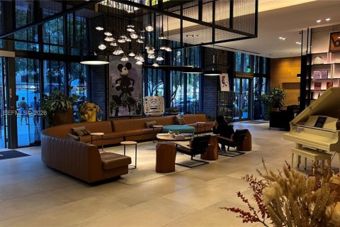 Condo in Miami, Florida, 1 bedroom  № 2001951 - photo 17