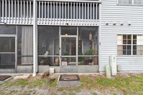 Condo in DeBary, Florida, 1 bedroom  № 1681601 - photo 15