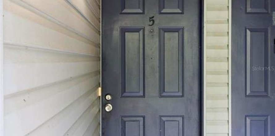 Condo in DeBary, Florida, 1 bedroom  № 1681601