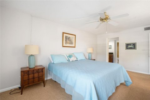 Apartment in Clearwater, Florida 2 bedrooms, 117.99 sq.m. № 1910115 - photo 15