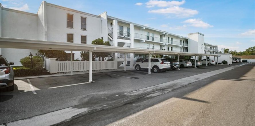 Apartamento en Clearwater, Florida 2 dormitorios, 117.99 m2 № 1910115
