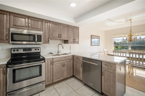 Apartment in Clearwater, Florida 2 bedrooms, 117.99 sq.m. № 1910115 - photo 10