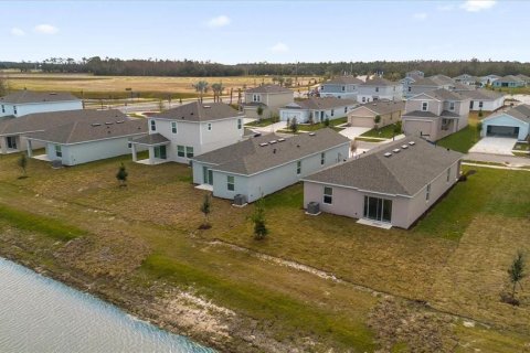 Villa ou maison à louer à Kissimmee, Floride: 3 chambres, 135.17 m2 № 2423800 - photo 27