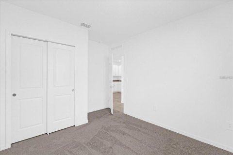 Villa ou maison à louer à Kissimmee, Floride: 3 chambres, 135.17 m2 № 2423800 - photo 20