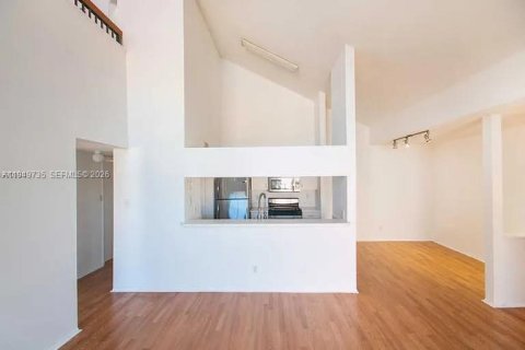 Снять в аренду кондоминиум в Майами, Флорида 2 спальни, 100.71м2, № 2005527 - фото 9