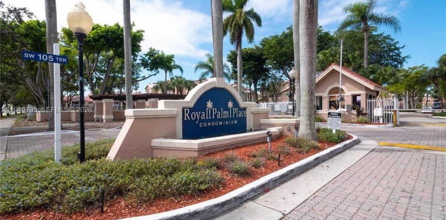 Кондоминиум с 2 спальнями в Майами, Флорида № 2005527