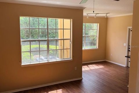 Condominio en alquiler en Orlando, Florida, 1 dormitorio, 79.34 m2 № 2322786 - foto 9