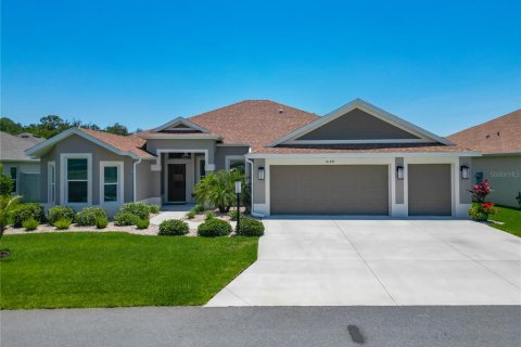 House in The Villages, Florida 4 bedrooms, 212.37 sq.m. № 1736384 - photo 5