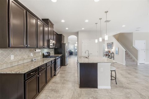 House in Fish Hawk, Florida 5 bedrooms, 325.16 sq.m. № 2388163 - photo 22