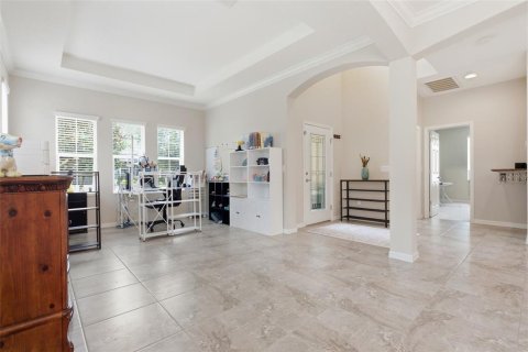 House in Fish Hawk, Florida 5 bedrooms, 325.16 sq.m. № 2388163 - photo 7
