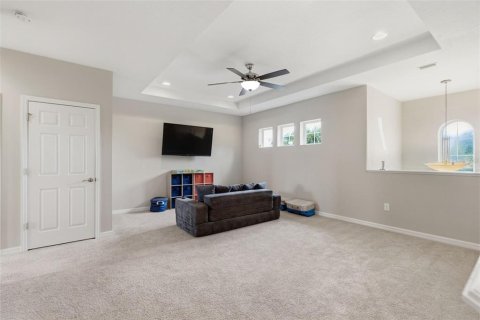 House in Fish Hawk, Florida 5 bedrooms, 325.16 sq.m. № 2388163 - photo 28