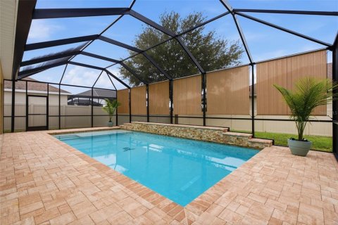 House in Fish Hawk, Florida 5 bedrooms, 325.16 sq.m. № 2388163 - photo 4