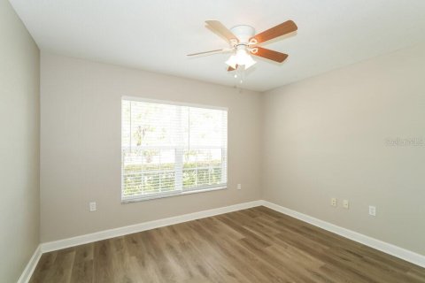 Villa ou maison à louer à Wesley Chapel, Floride: 3 chambres, 141.95 m2 № 2381367 - photo 14