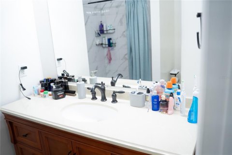 Townhouse in Tampa, Florida 3 bedrooms, 115.57 sq.m. № 1831466 - photo 10