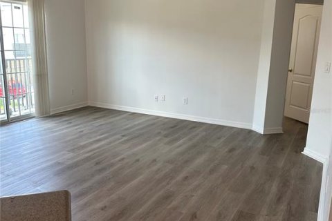 Adosado en alquiler en Orlando, Florida, 2 dormitorios, 111.48 m2 № 1898413 - foto 13