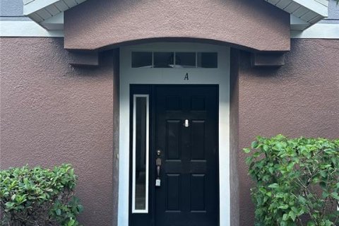 Adosado en alquiler en Orlando, Florida, 2 dormitorios, 111.48 m2 № 1898413 - foto 2