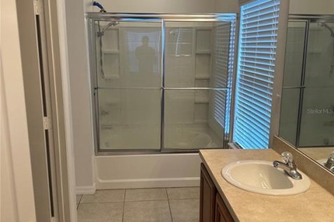 Adosado en alquiler en Orlando, Florida, 2 dormitorios, 111.48 m2 № 1898413 - foto 18