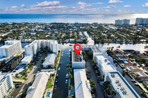 Condominio en venta en Fort Lauderdale, Florida, 2 dormitorios, 120.31 m2 № 2006287 - foto 28