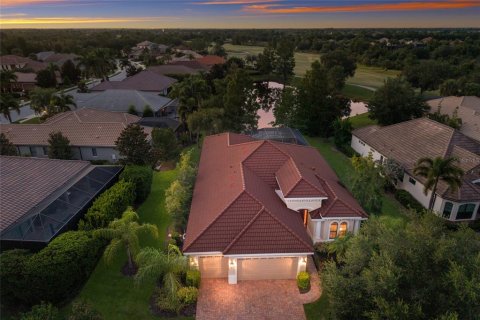 Casa en venta en Lakewood Ranch, Florida, 3 dormitorios, 238.39 m2 № 2339531 - foto 7